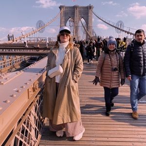 Meet your Posher, Lauren